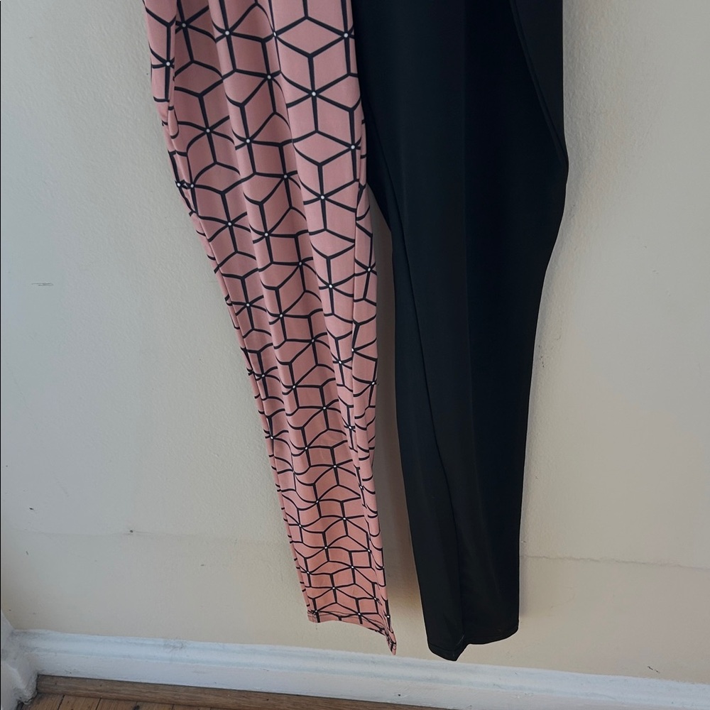 Geometric Pink and Black Jumpsuit 🌹 - Picture 7 of 11